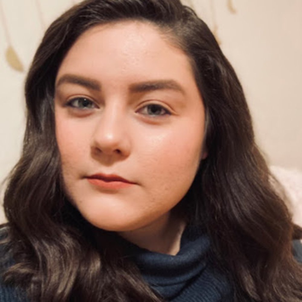 Meet your Posher, Monica